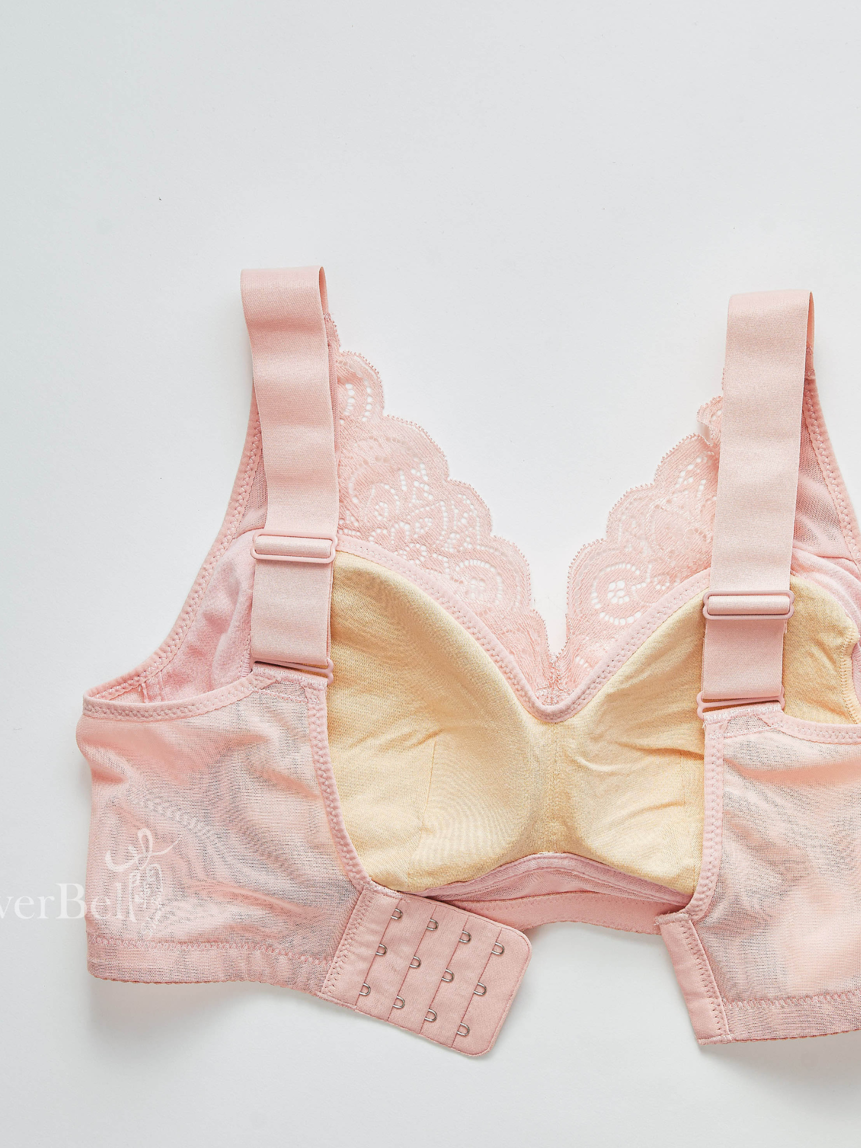 8007 Deep V Wireless Shaping Bra