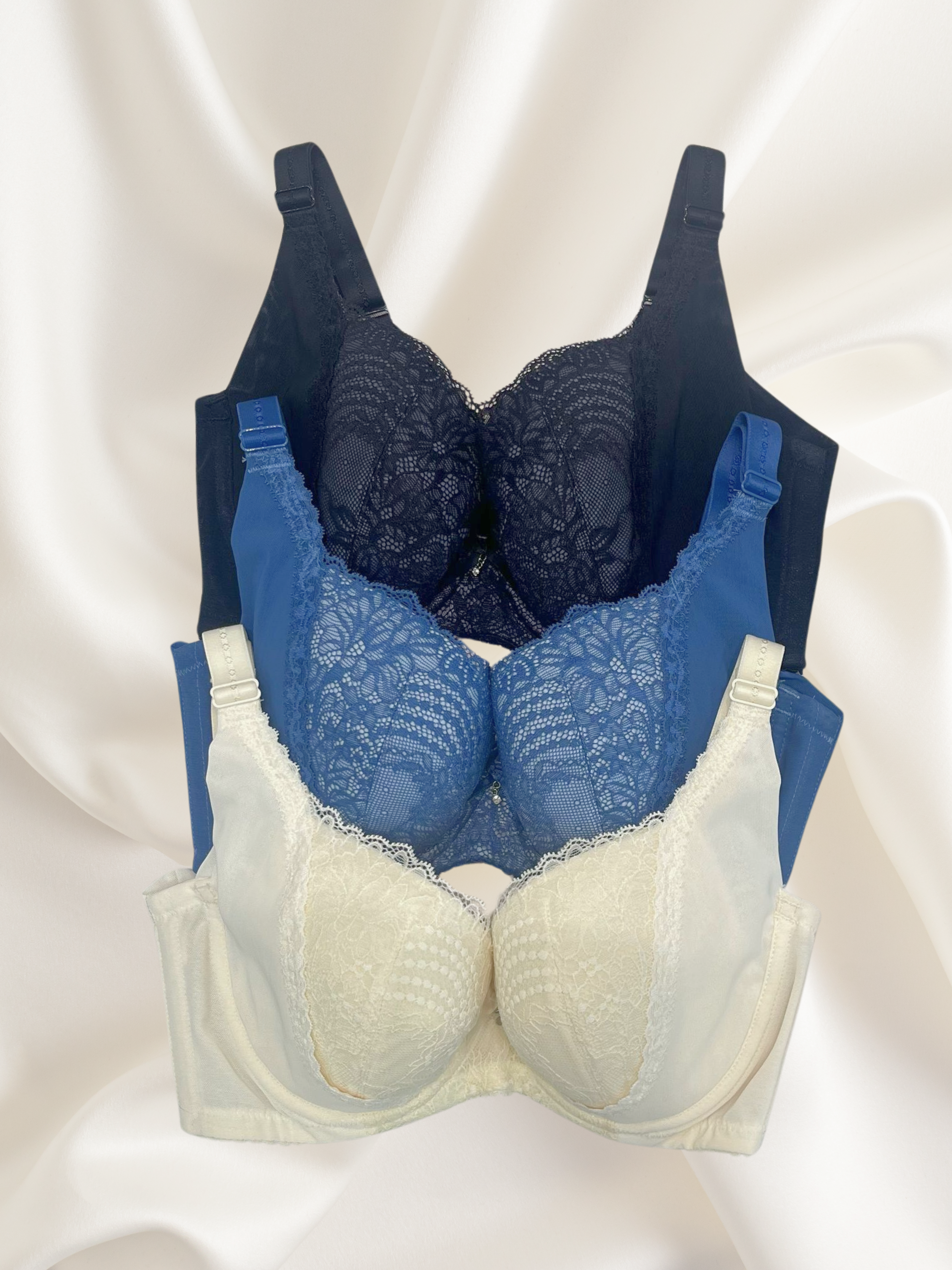 DB6388 Exquisitely Enveloping Comfort Bra