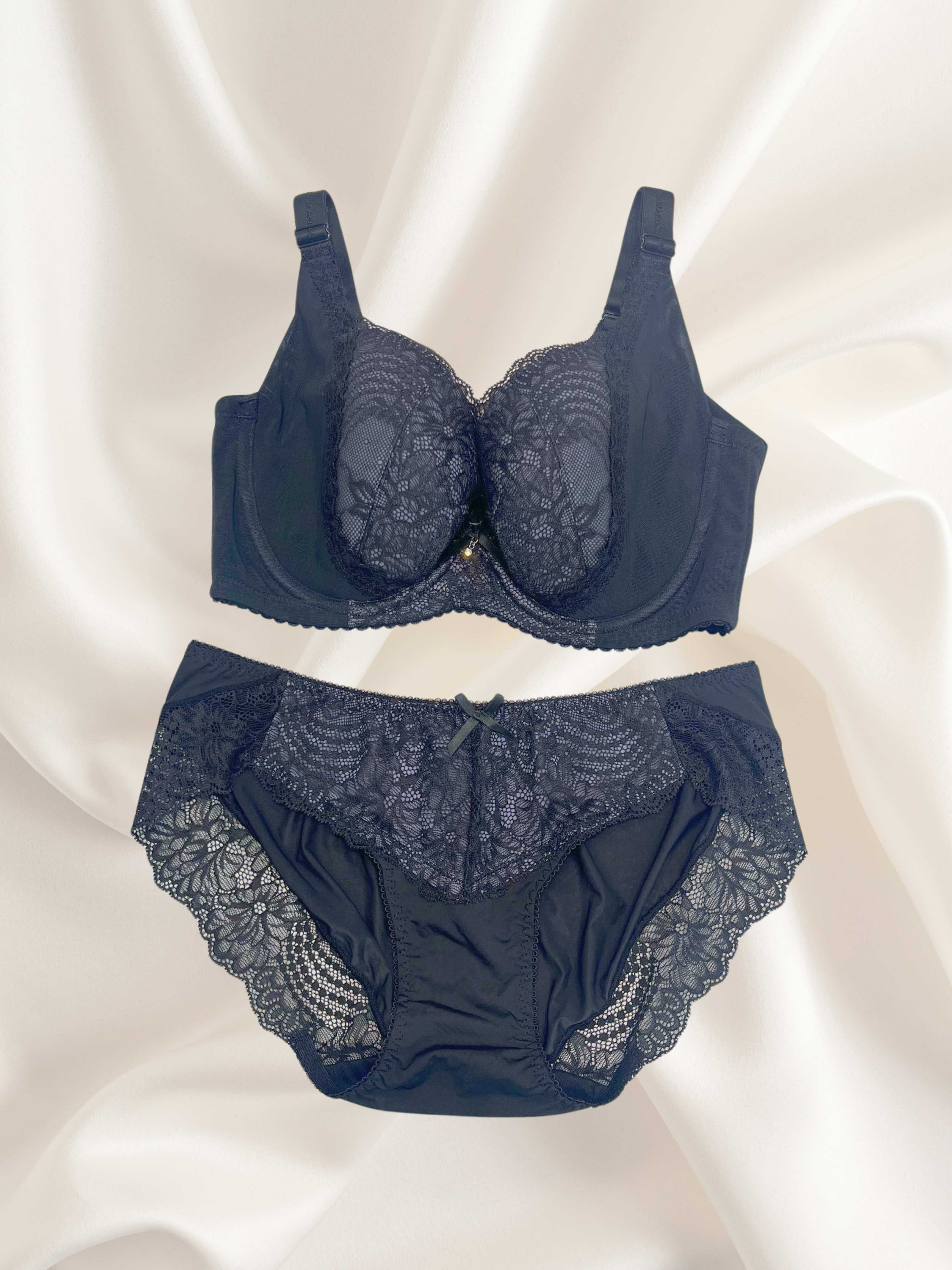 DB6388 Exquisitely Enveloping Comfort Bra