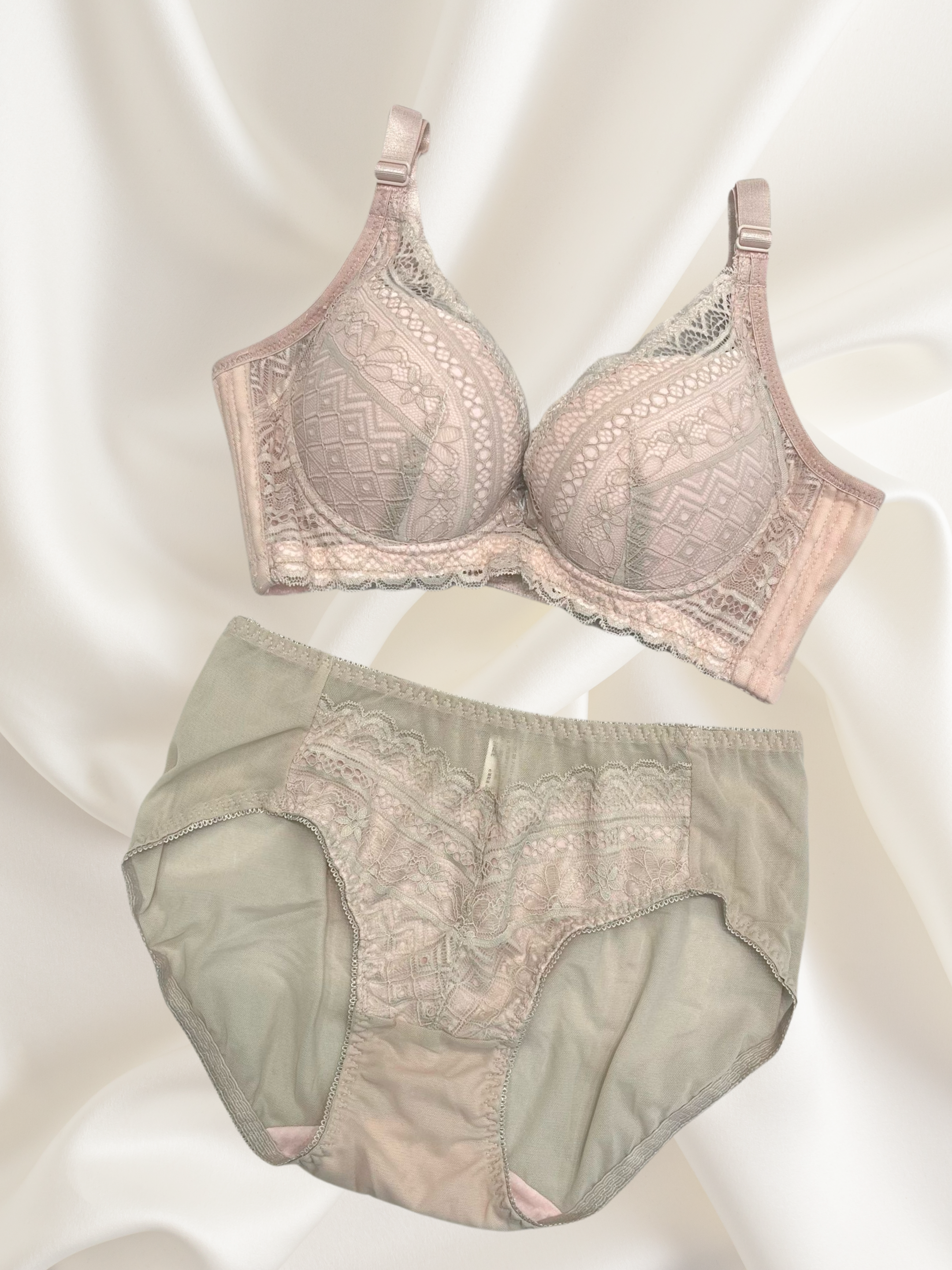 TY5555 Flexwire Push-up Water Bra